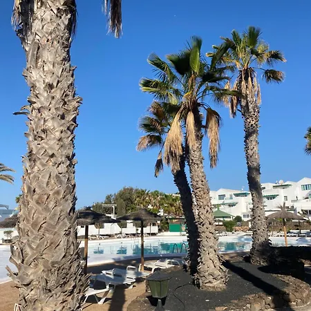 First Floor Apartment With Sea View, Costa Teguise Exterior photo