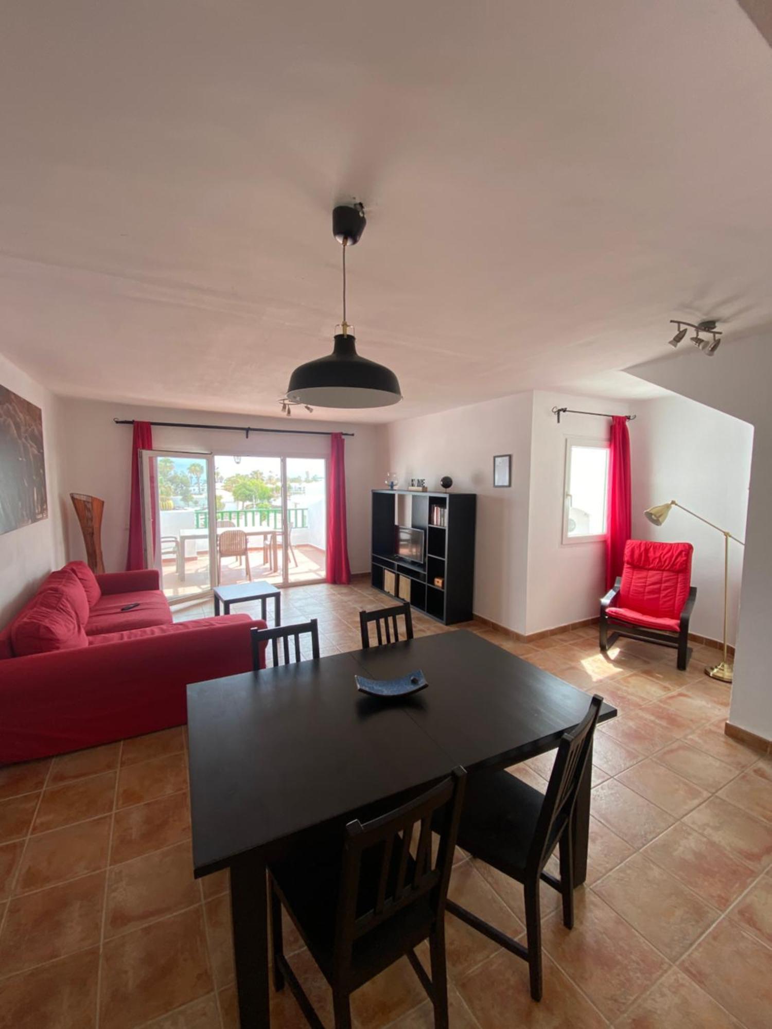 First Floor With Sea View, Apartament *